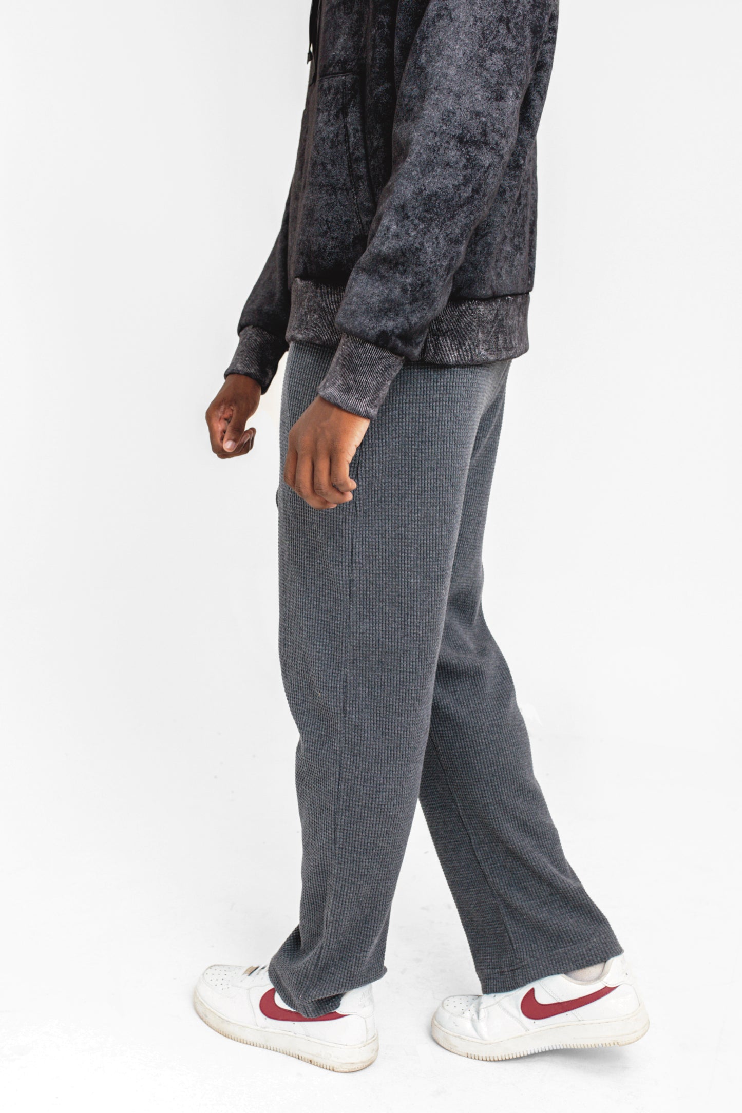 Waffle Textured Trouser in Charcoal