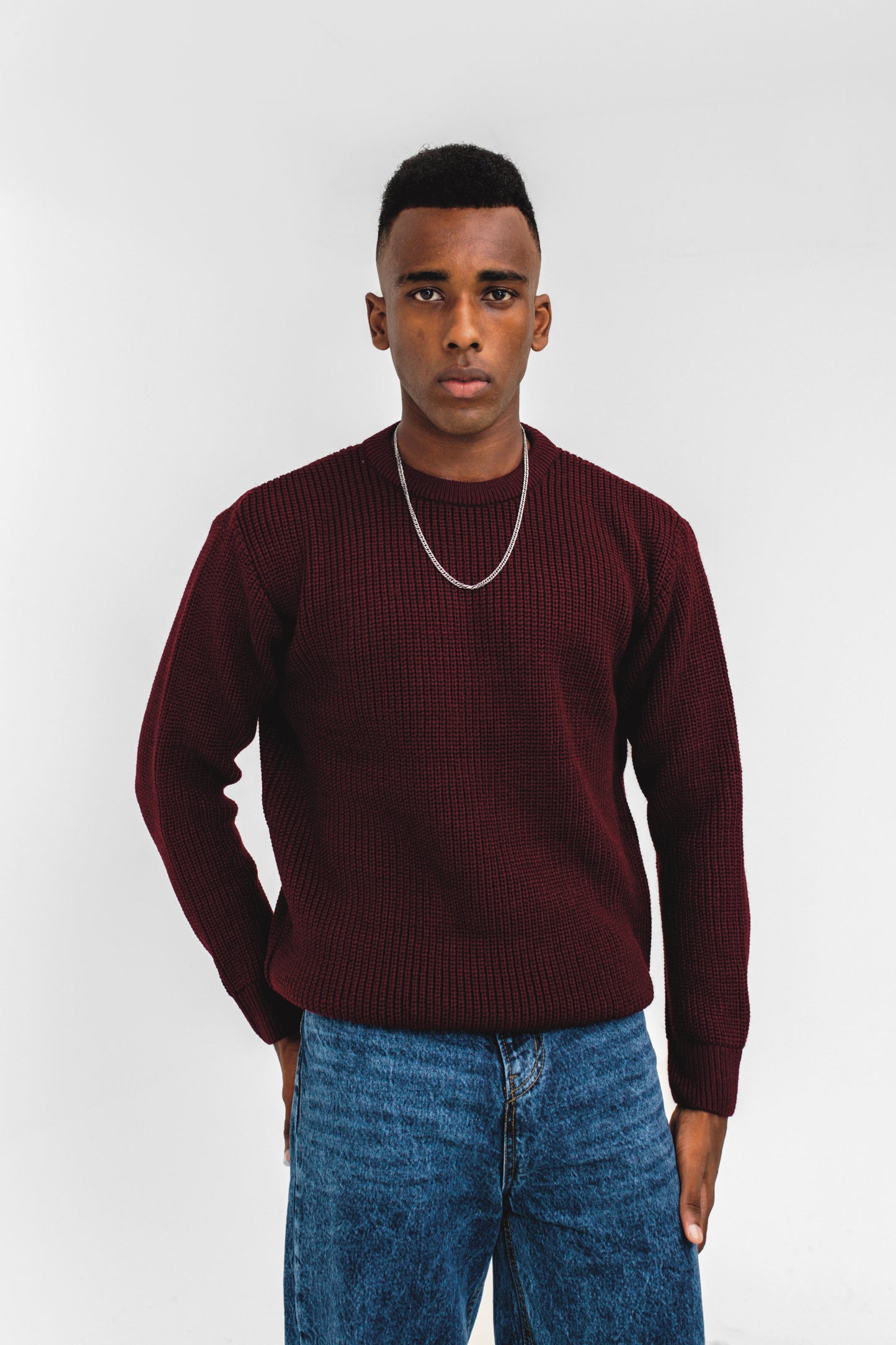 Chunky-knit Round Neck Jumper in Maroon