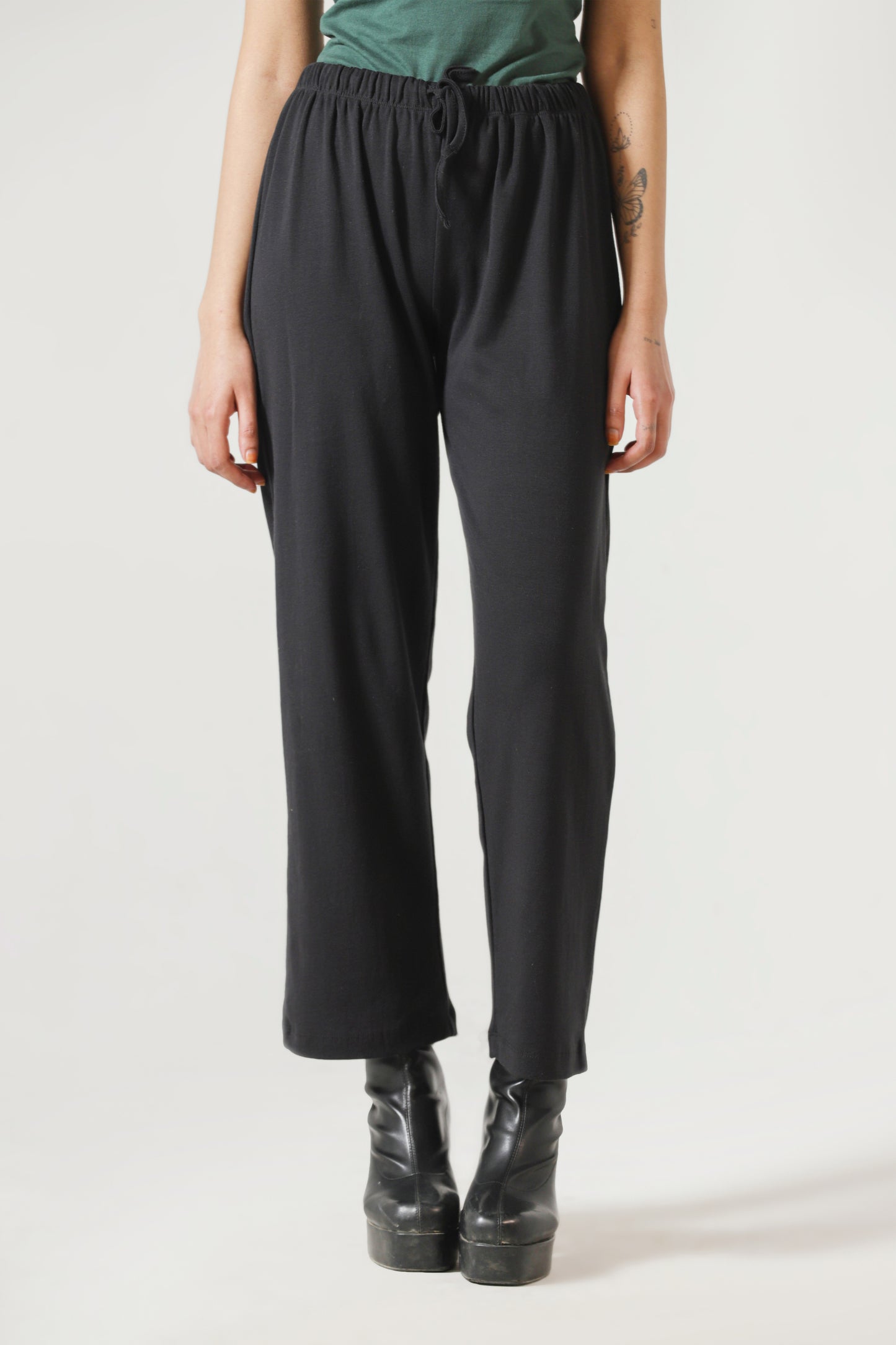 Straight-Fit Ribbed Pyjama Trouser in Black