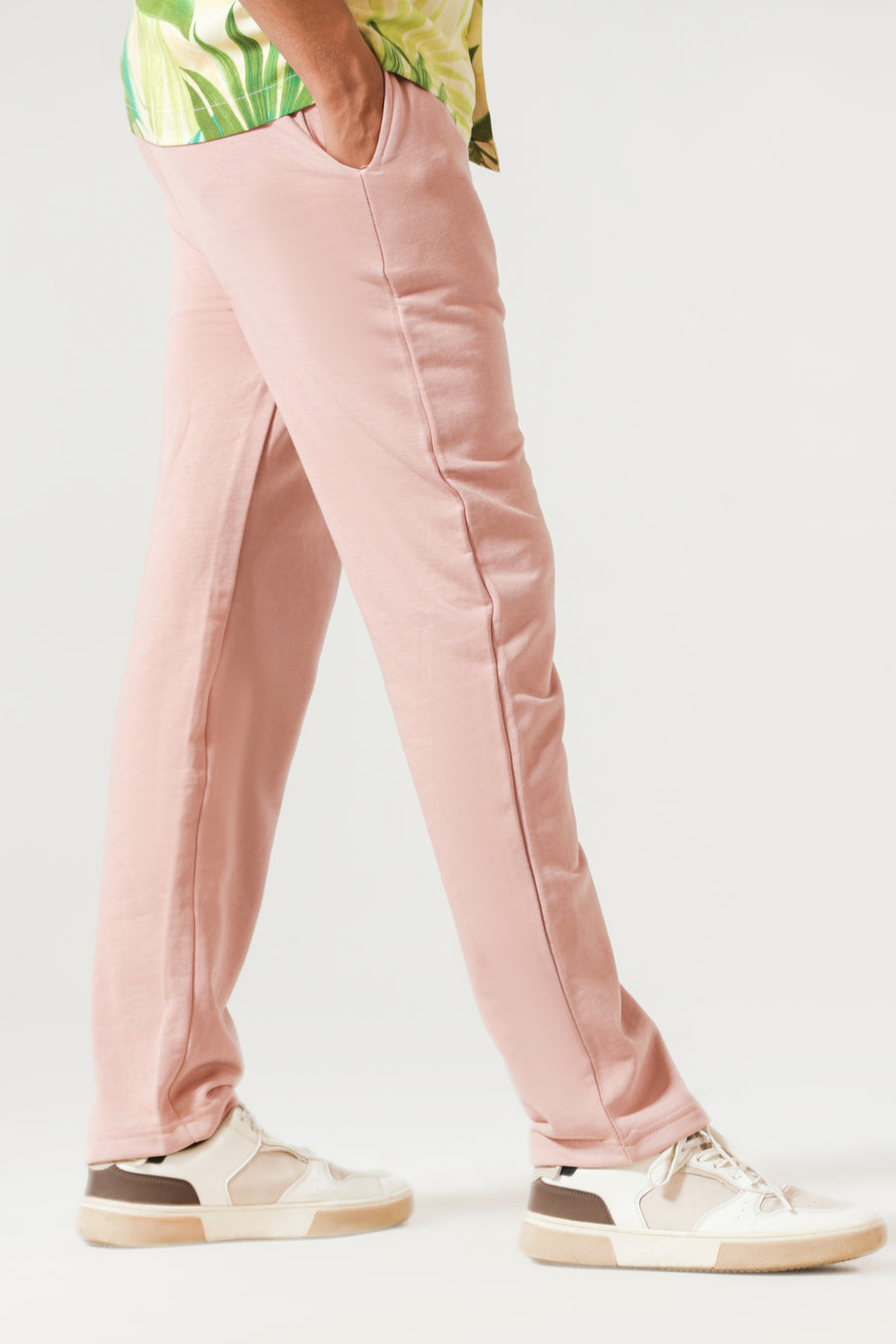 Straight-Fit Pants in Flamingo