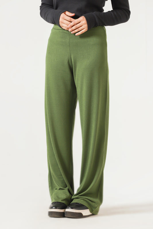 Wide-leg Trousers in Olive