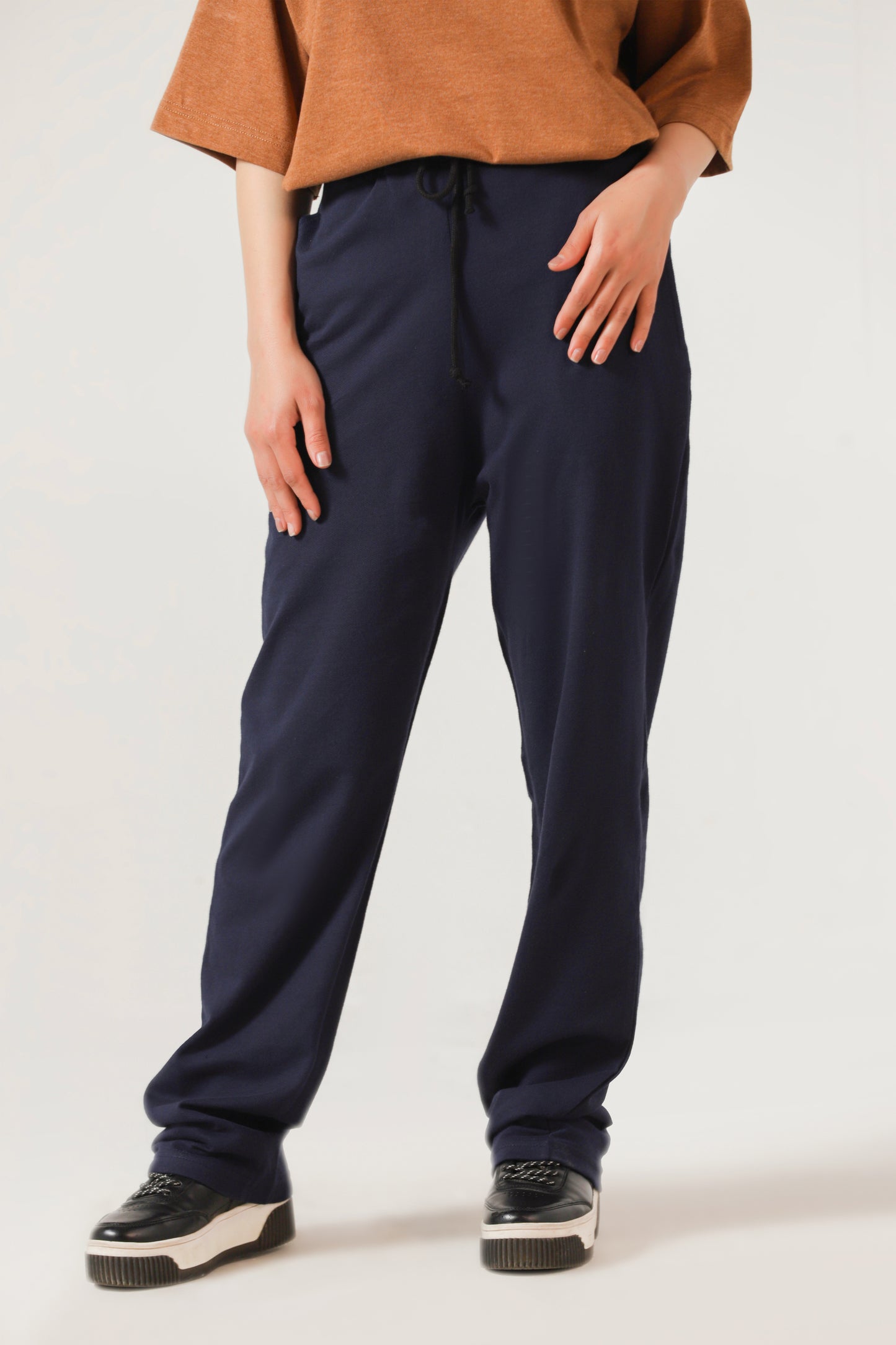 Straight-Fit Pants in Navy