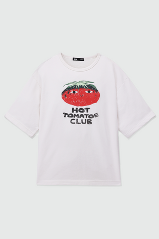 Oversized T-shirt - Hot Tomatoe Club