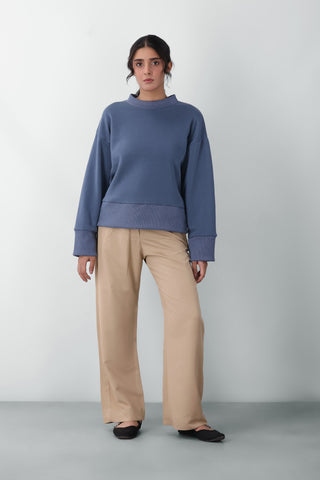 Giant Sweatshirt in Steel Blue