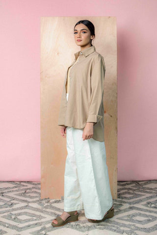 Basic Relaxed Shirt in Beige - AttirSHIRT