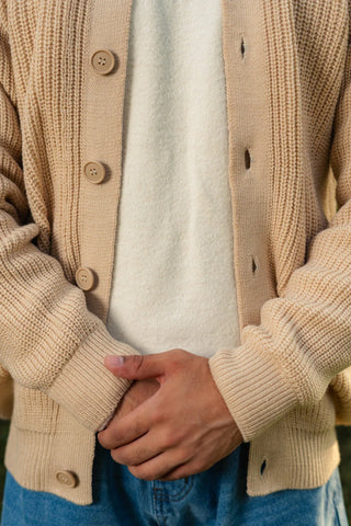Cardigan Knitted Collared Jumper in Cream - AttirCARDIGAN