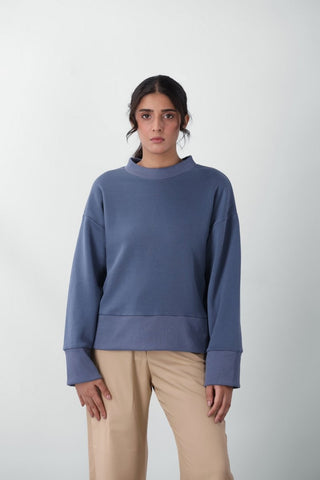Giant Sweatshirt in Steel Blue - AttirSWEATSHIRT