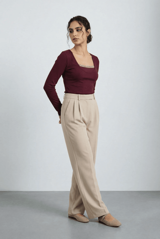 Lace - detail Top in Burgundy - AttirTOP