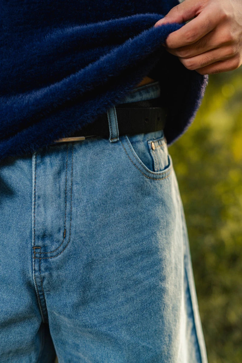 Loose-fit Denim Shorts in Light Acid Wash