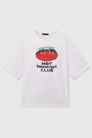 Oversized T-shirt - Hot Tomato Club - AttirTEE