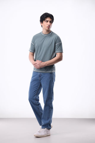 Relaxed - Fit Denim Jean in Vintage Wash - AttirJEAN
