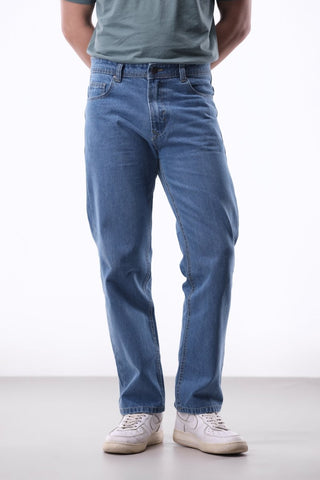 Relaxed - Fit Denim Jean in Vintage Wash - AttirJEAN