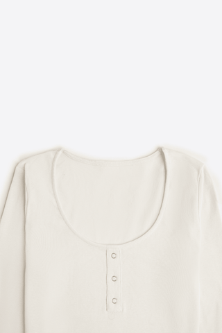 Scoop Neck Top in White - AttirTOP