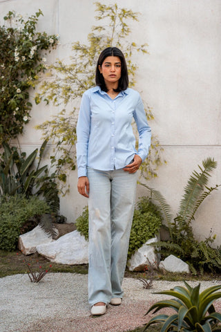 Smart - fit Button Down in Sky Blue - AttirSHIRT