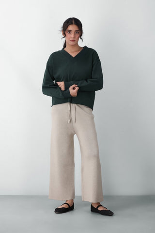 V - neck Sweatshirt in Dark Green - AttirSWEATSHIRT