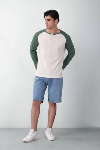 Waffle - Knit Raglan Henley in Pastel Green - AttirHENLEY