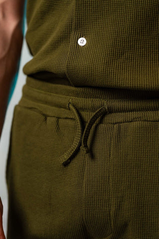 Waffle - Knit Shorts in Olive - AttirSHORT