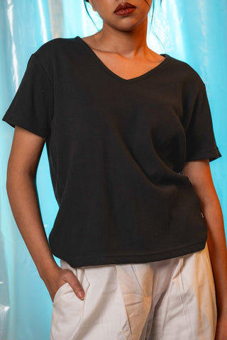 Waffle Textured V - neck Tee in Black - AttirTEE