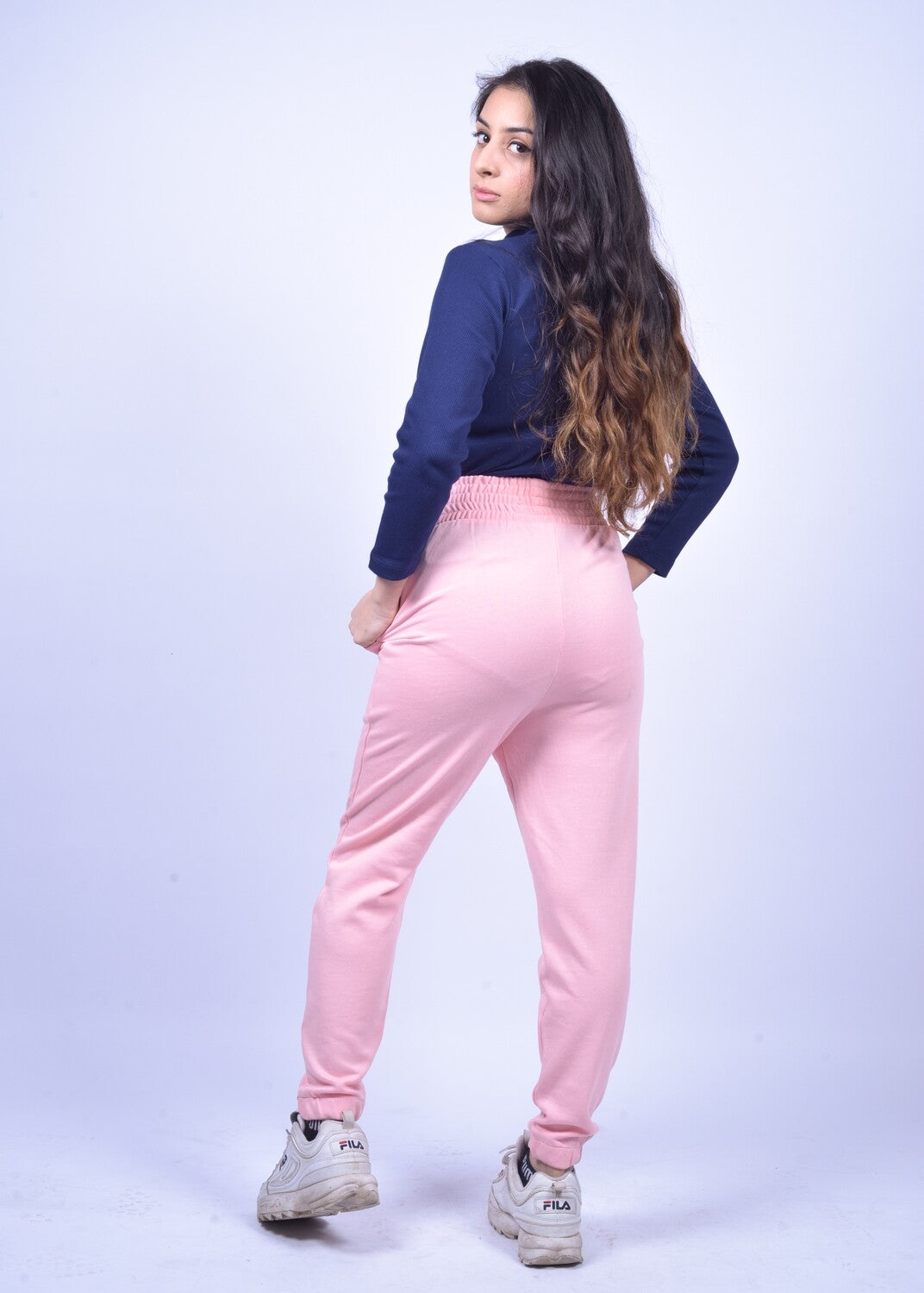 Joggers in Coral Pink