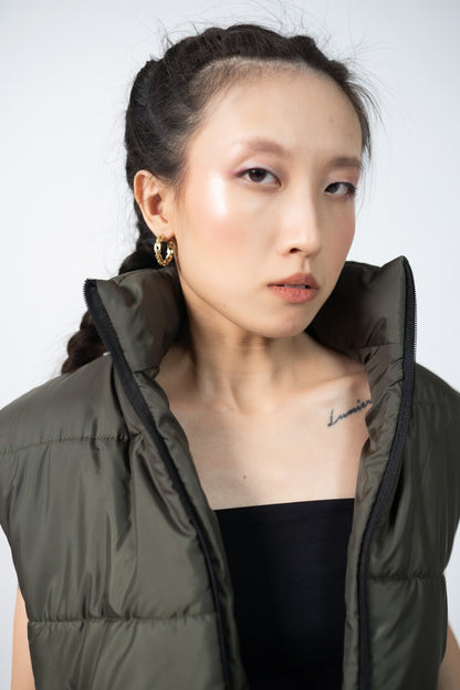 Sleeveless Puffer Jacket in Olive