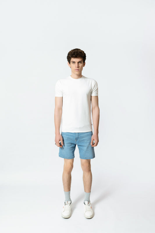 Skinny Denim Shorts in Light Wash