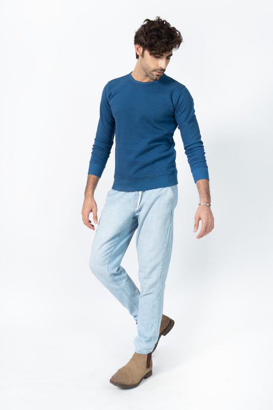 Basic Sweatshirt in Denim Blue