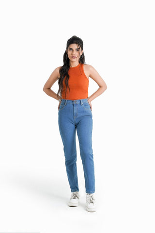 High - Waist Mom Jeans in Light - Wash - AttirJEAN